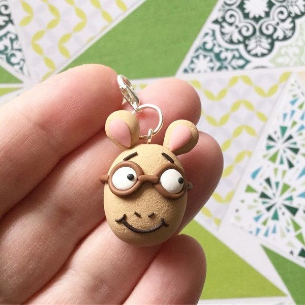 Have a Wonderful Kind of Day With These ARTHUR Accessories From Etsy - 41