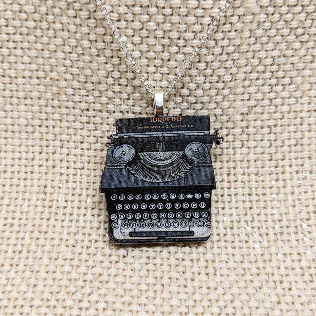 All Things Typewriter Fetish For Fans of Old School Goods - 85