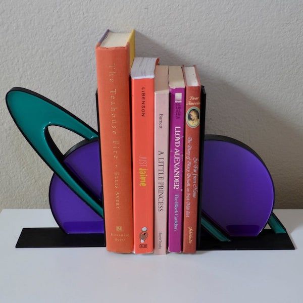 Jazz Up Your Shelves with These Unique Bookends on Etsy - 4