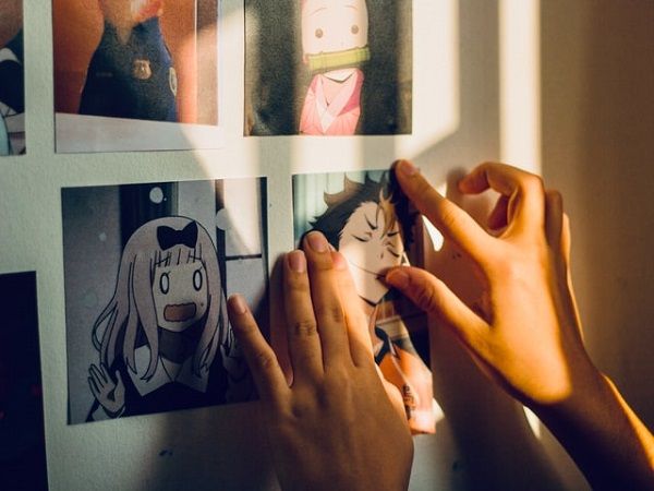 Can You Read Manga On A Kindle? | BookRiot.com https://unsplash.com/photos/qTlbO6mkQH0