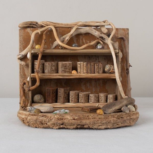 Driftwood Bookshelves That Bring the Beach Reading Experience Home - 28