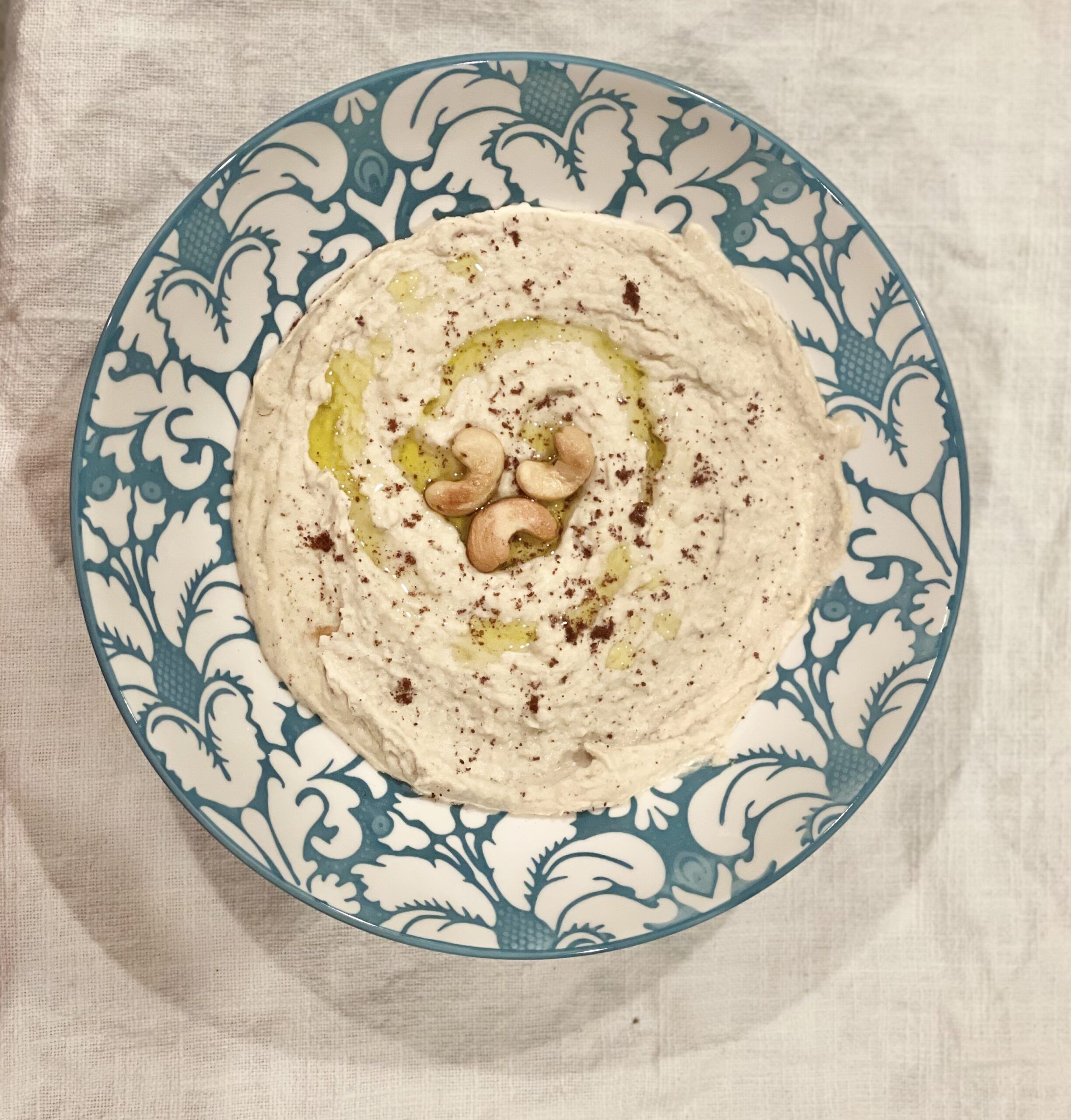 Sample hummus from Tahini and Turmeric