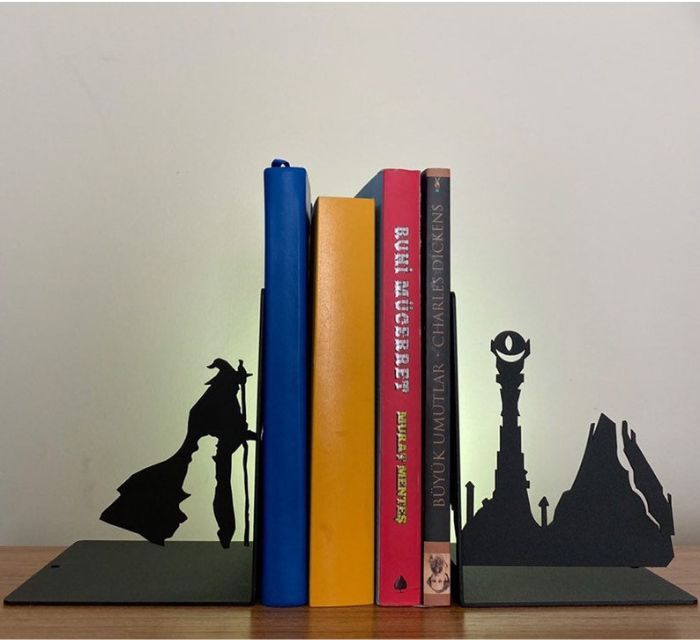 12 Lord of the Rings Bookends for Tolkien Fans - 79