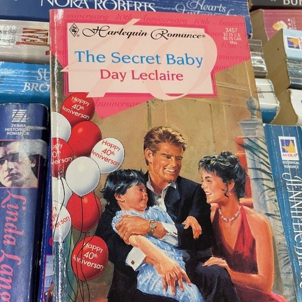 Couverture d'un roman d'Arlequin intitulé The Secret Baby