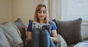 woman reading manga