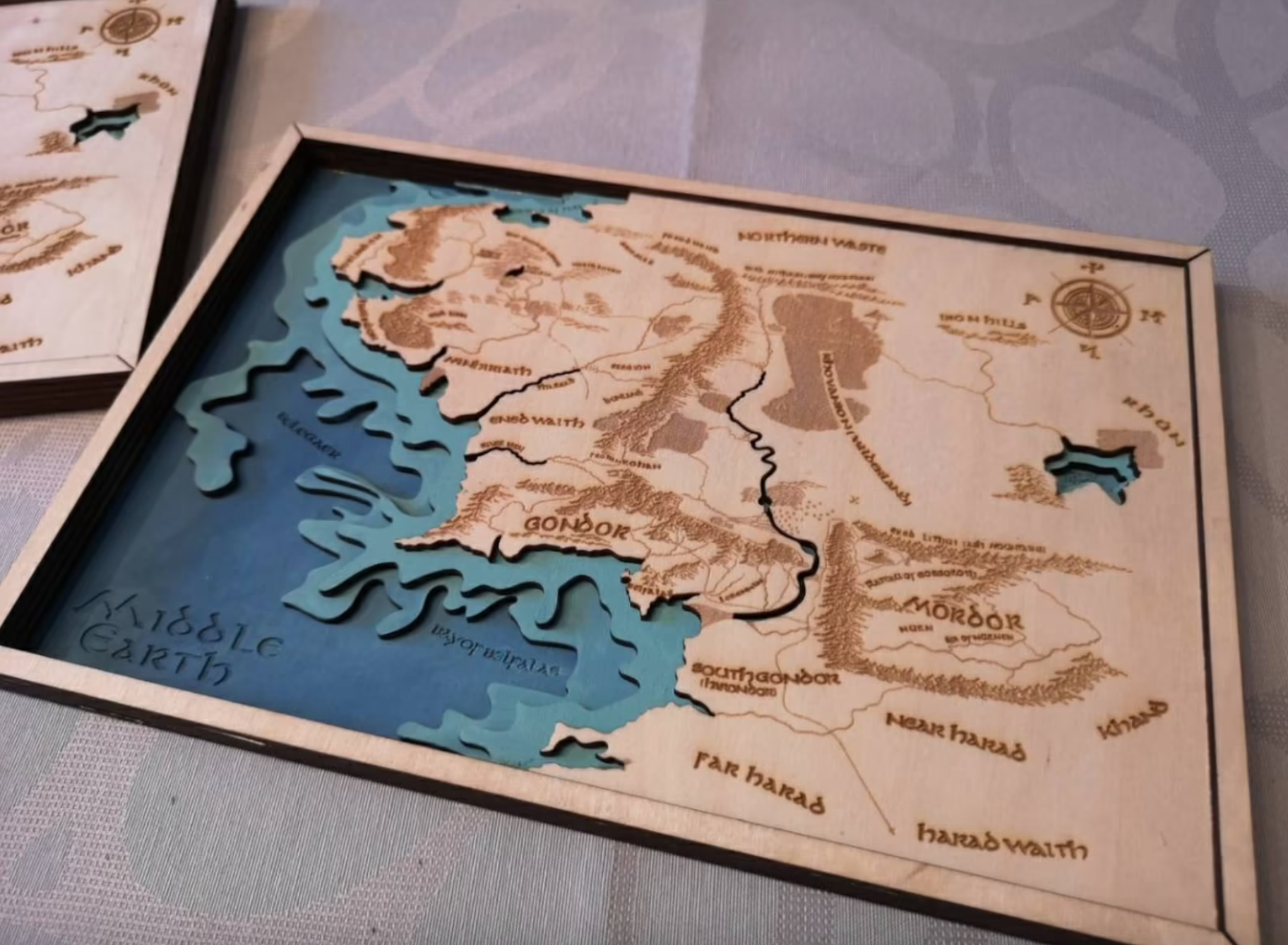 Middle earth Map Decorations to Show Off Your LOTR Love - 12