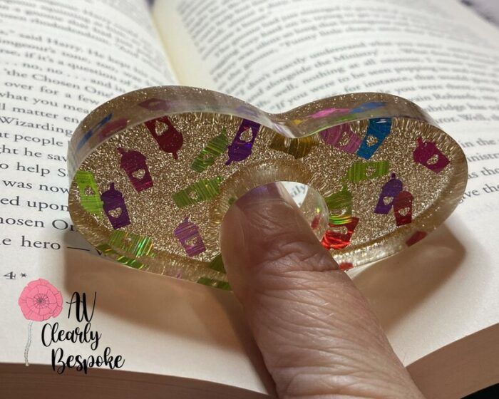 Glittery Coffee Heart Page Holder