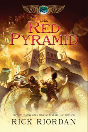 book cover of the red pyramid by rick riordan