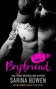 Boyfriend: A Moo U Hockey Romance
