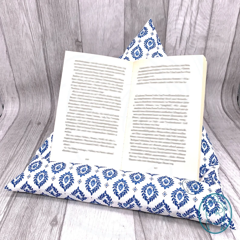 Bookish Goods for the Coastal Grandma Aesthetic - 33