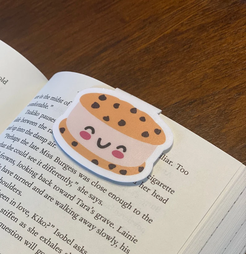 Image of an ice cream sandwich bookmark