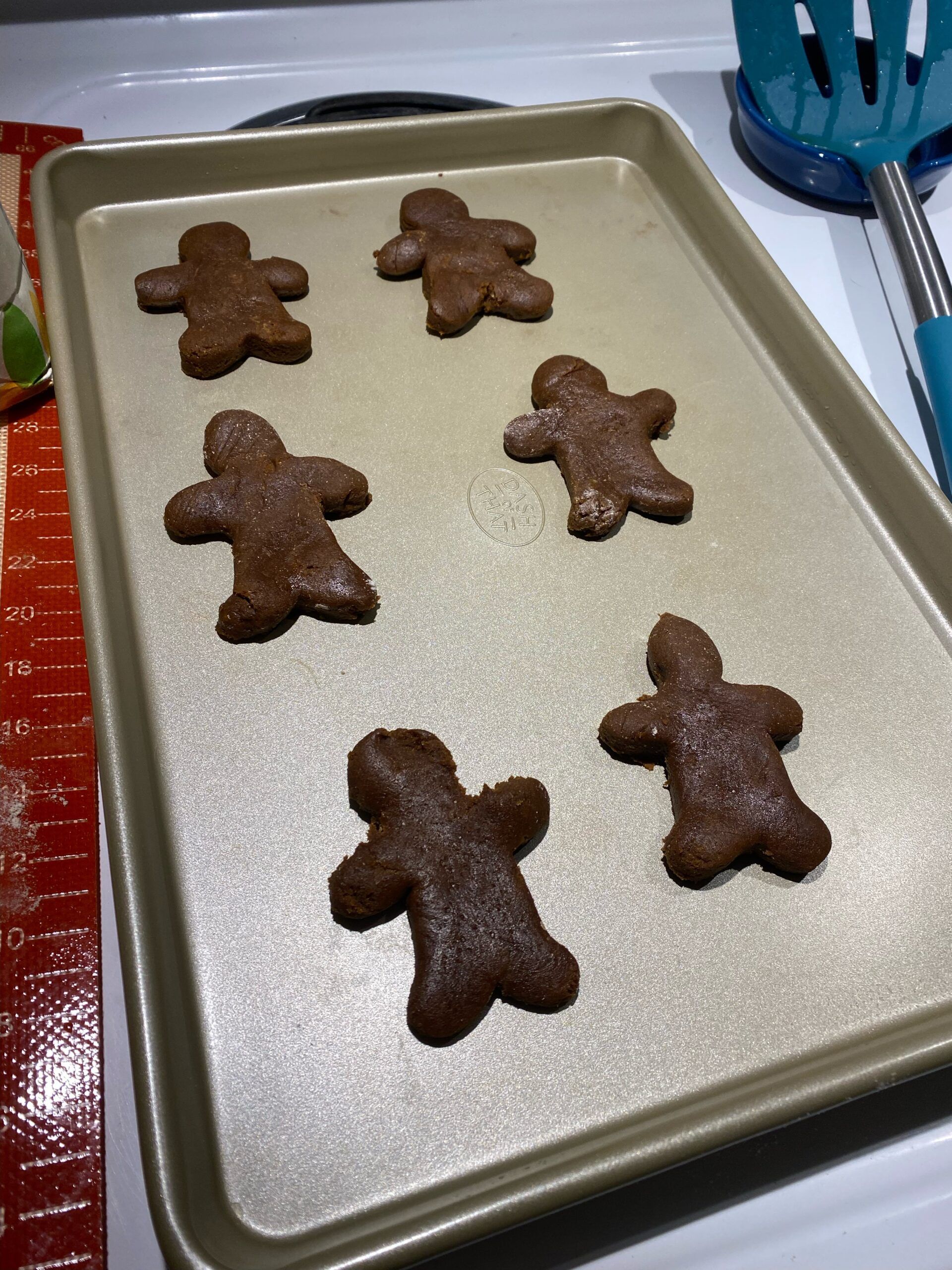 unbaked gingerbread cookies