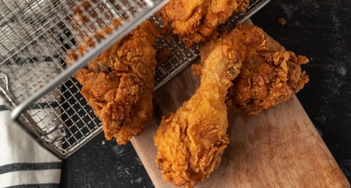 Busting More Fried Chicken Myths (How To Make The BEST Fried Chicken) :  r/MythicalKitchen