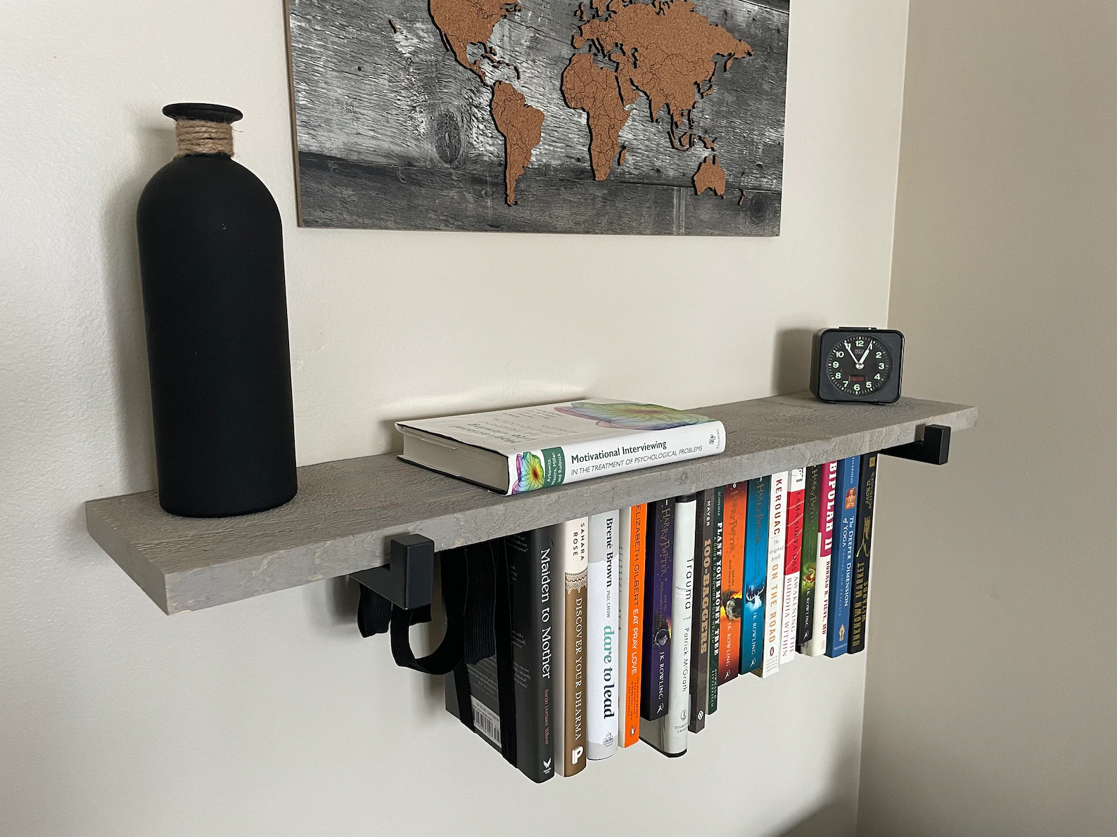 Photo of Hanging Bookshelf