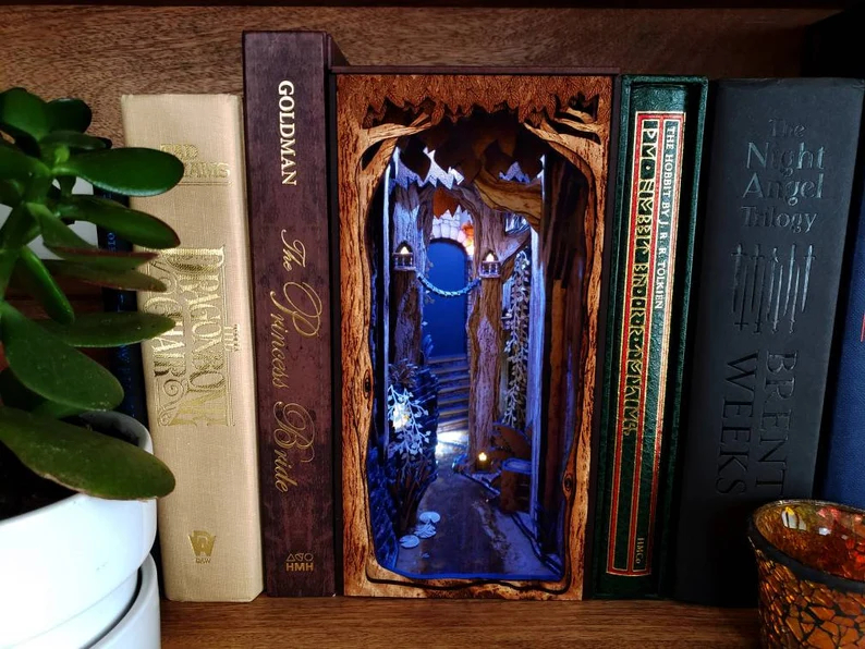 photo of Everwood Ruins bookscape