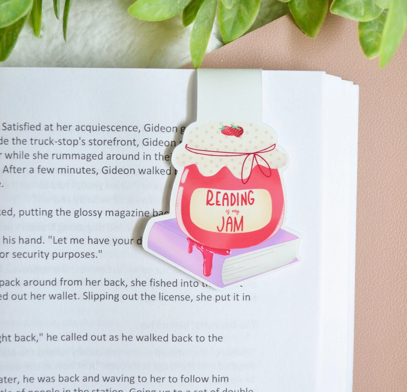 a magnetic bookmark in the shape of a jam jar that reads "reading is my jam"