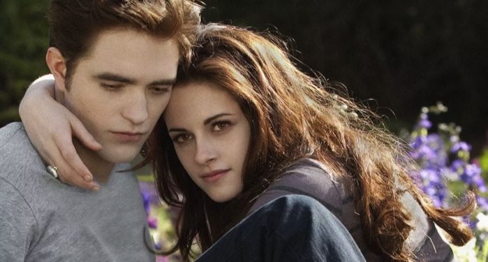 scene from twilight movies with Edward and Bella