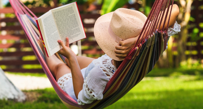 9 Romance Books You’ll Want to Tote with You this Spring and Summer