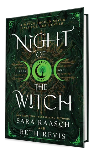 Book cover of Night of the Witch by Sara Raasch and Beth Revis