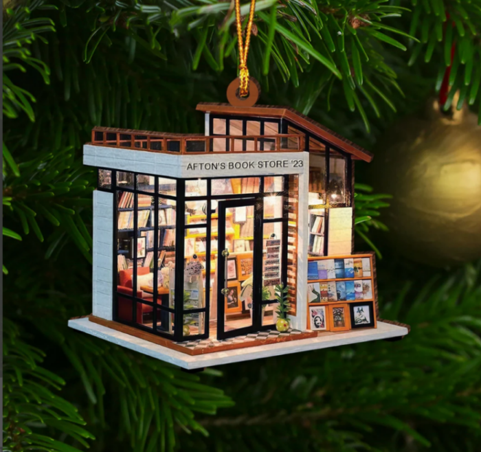 An ornament that looks like a bookshop