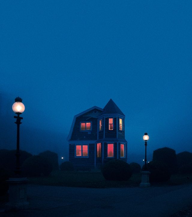 the best debut horror books ever written