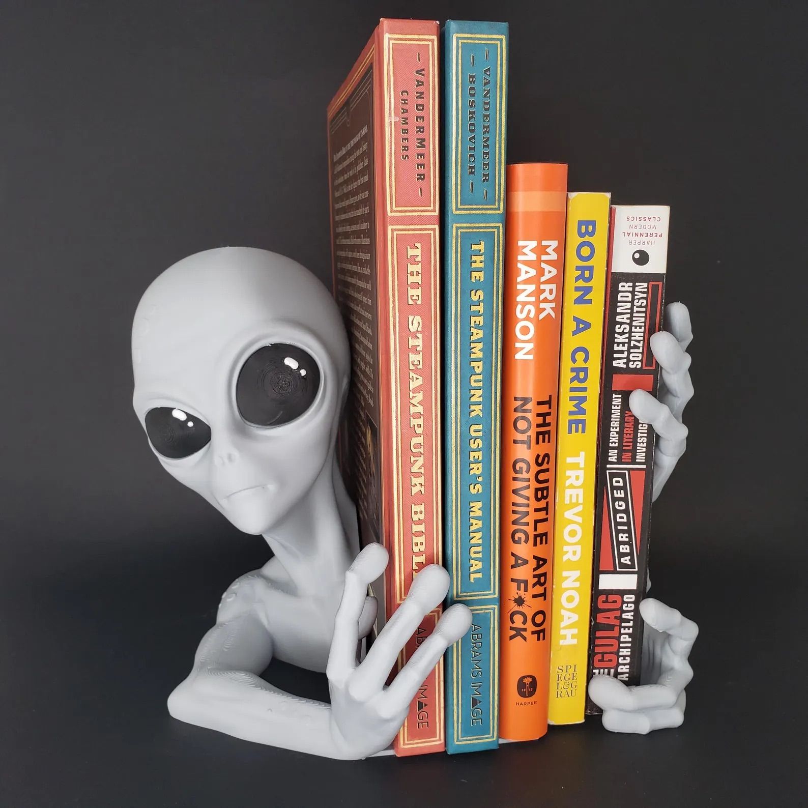 Alien Book End